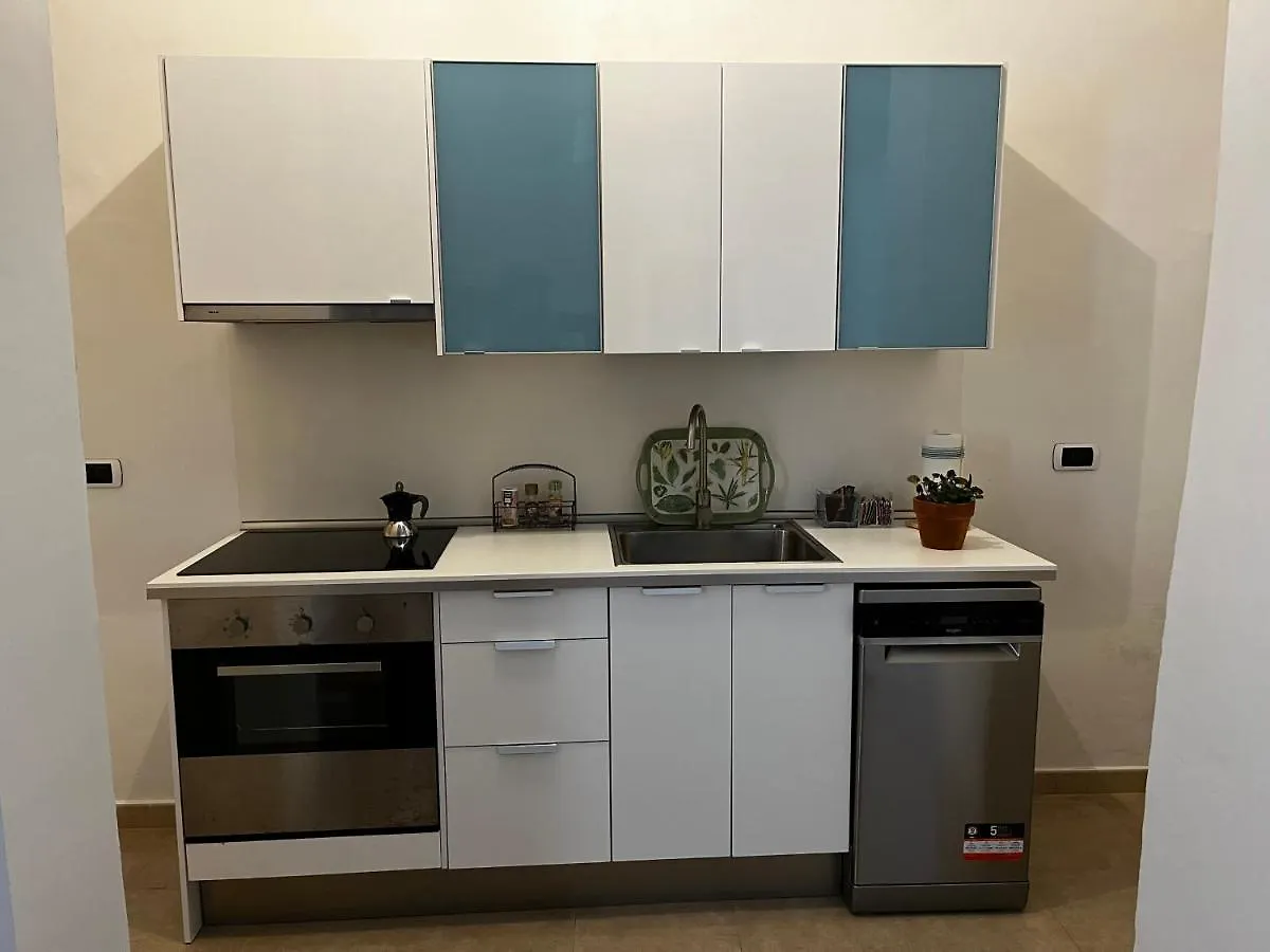 Al Centro Di Lecce Appartamento Le Due Rose-Con Patio Privato